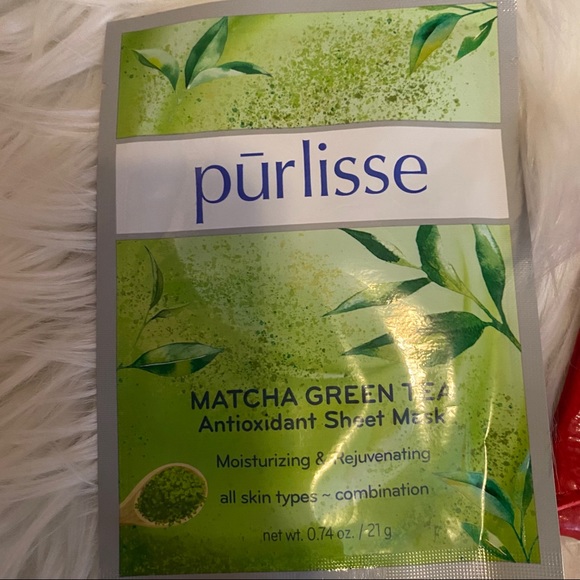 Makeup Bundle Set - Picture 8 of 9